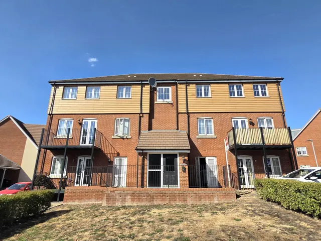 Moneta Rise, Leighton Buzzard, LU7, photo 1