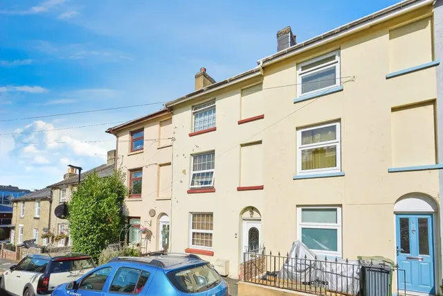 Hearn Street, Newport, PO30, photo 1