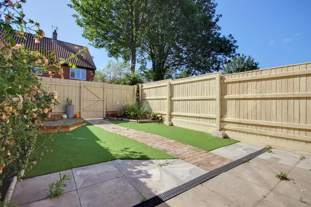 Photo 3 — Wylies Road, Beverley
