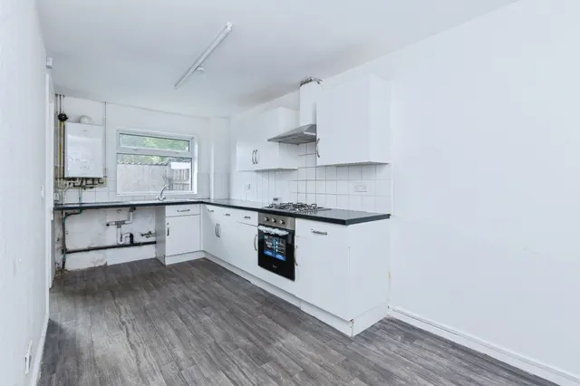 Rowanberry Avenue, Leicester, LE3, photo 3
