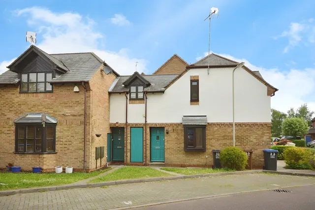 Carvers Croft, Woolmer Green, SG3, photo 1