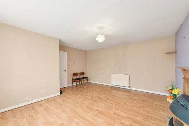 Middlefield Road, Sawtry, PE28, photo 3