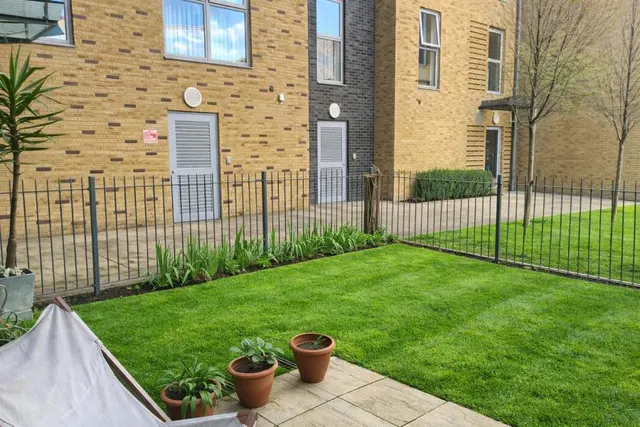 Rectory Park Avenue, Northolt, UB5, photo 3