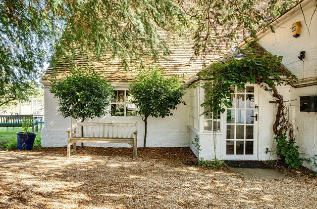 Photo 2 — Exbury Road, Beaulieu, SO42