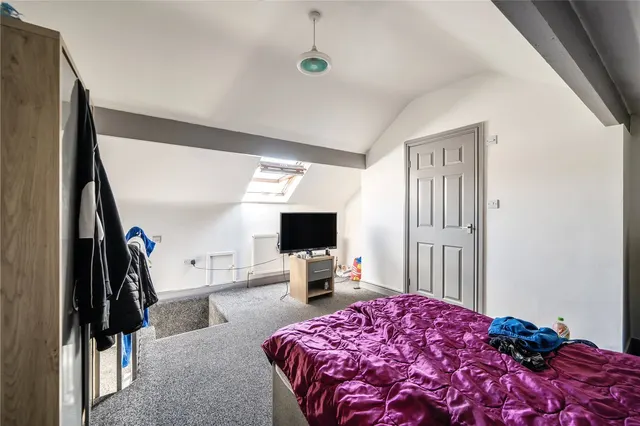 Photo 2 — Hexthorpe Road, Doncaster, South Yorkshire, DN4