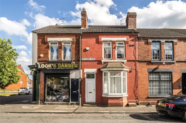 Hexthorpe Road, Doncaster, South Yorkshire, DN4, photo 1