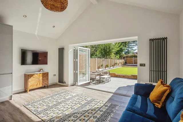 Beech Close, Edwalton, NG12, photo 3