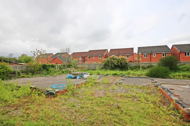 Land at, Holmes Chapel Road, Middlewich, CW10 0JA, photo 1