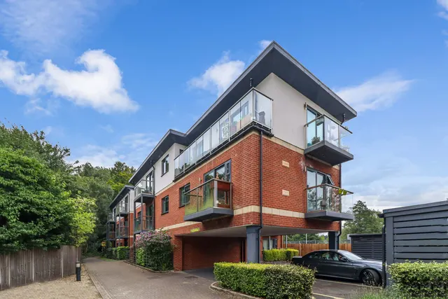 Caravan Lane, Rickmansworth, WD3, photo 1