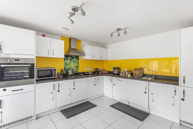 Diamond Drive, Didcot, OX11, photo 3