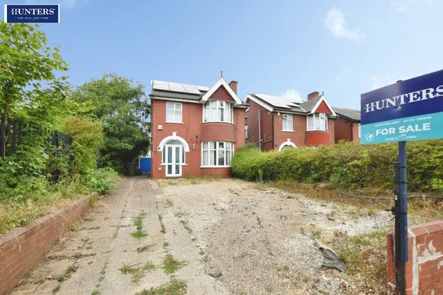 Doncaster Road, Scunthorpe, photo 1