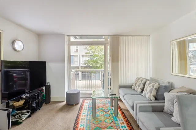 Cassilis Road, E14, photo 1