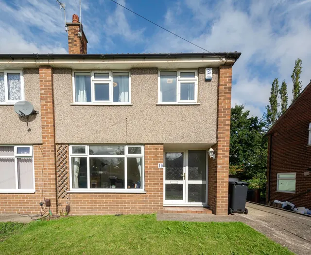 St. Anns Close, Leeds, LS4, photo 1