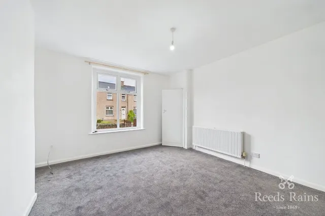 Photo 2 — Rose Avenue, Cowlersley, West Yorkshire, HD4