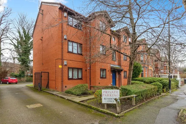 Range Road, Manchester, Greater Manchester, M16, photo 1