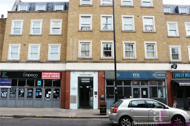 Silver Street, Enfield, Middlesex, EN1 3EF, photo 1