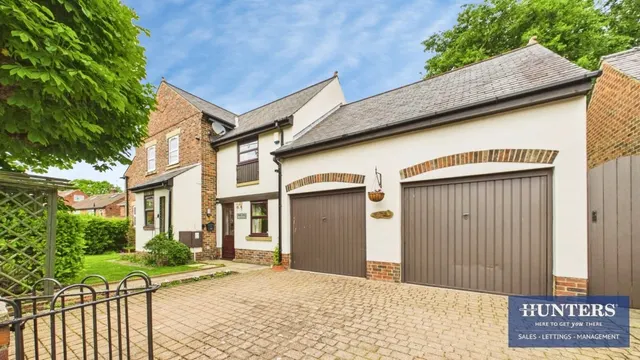 The Carriage House, Charlcote Crescent, East Boldon, Tyne and Wear, photo 1