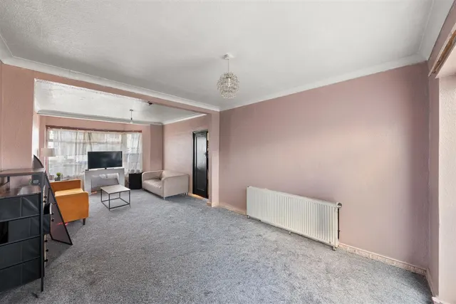 Crofts Road, Harrow, photo 3