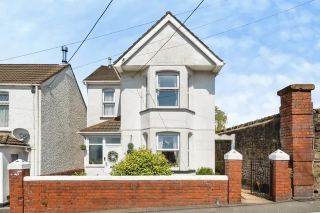 Oakfield Street, Swansea, SA4, photo 1