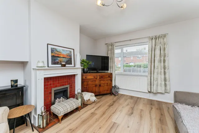 Peckforton Way, Upton, CH2, photo 3