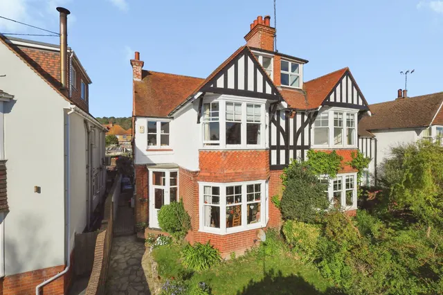 Victoria Drive, Eastbourne, photo 1