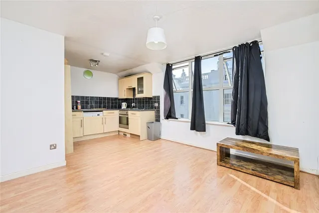 Grand Parade, Plymouth, PL1, photo 2