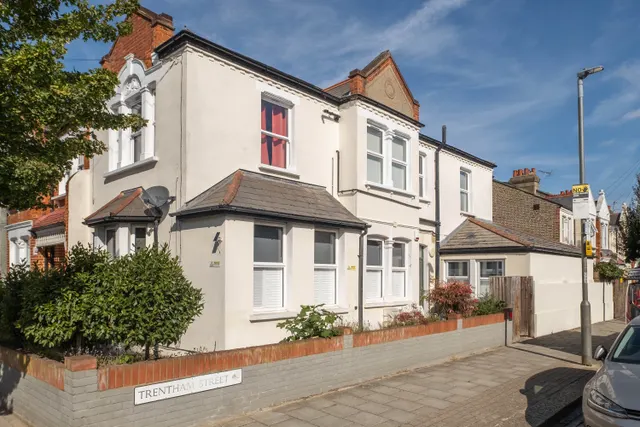 Photo 2 — Brookwood Road, London, SW18