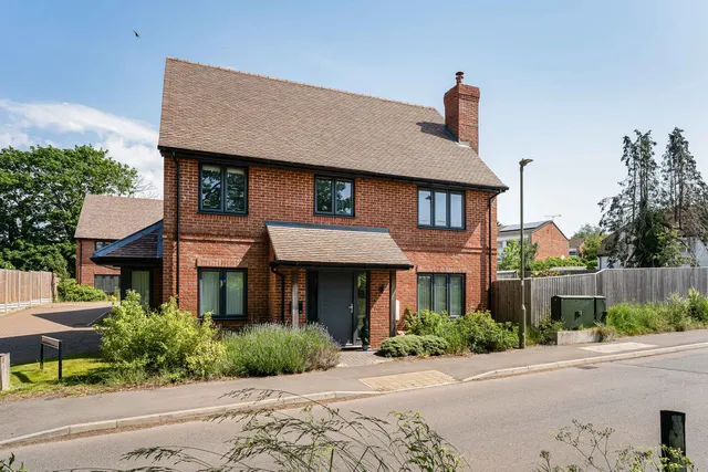 Hawthorn Close, Oxford, photo 2