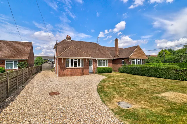 Browns Road, High Wycombe, HP15, photo 1