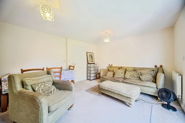 Photo 2 — Prince Rupert Drive, AYLESBURY, Buckinghamshire, HP19