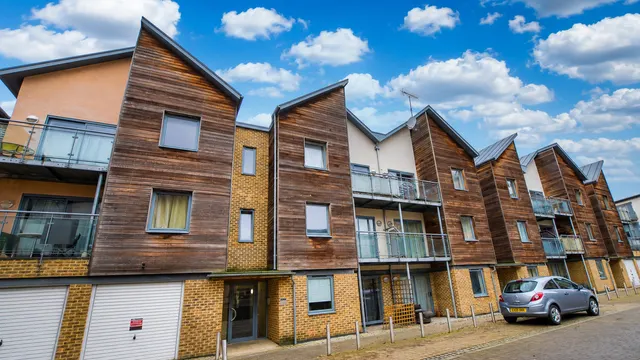 Quayside Drive, Colchester, CO2 8FX, photo 1