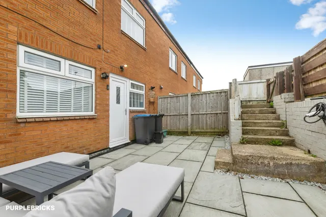 Warwick Place, Peterlee, SR8, photo 1