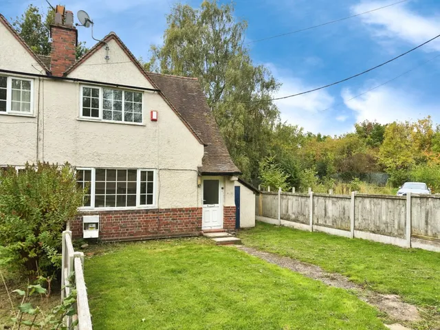 Golf Links Cottage, Mill Lane, Wellington TF1 1PT, photo 1