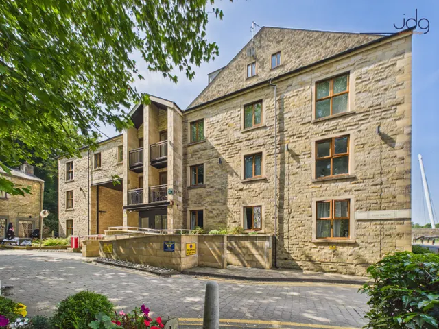 Damside Street, Lancaster, LA1, photo 1