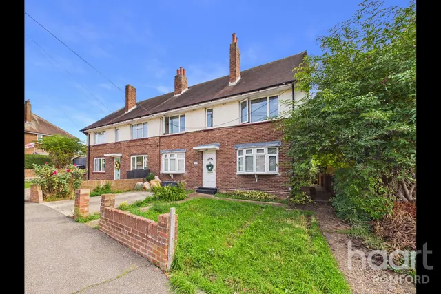 Chelmsford Avenue, Romford, RM5, photo 1