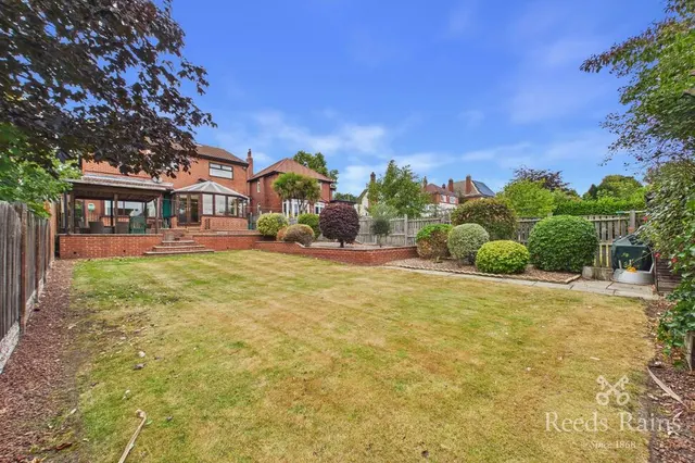 Horbury Road, Wakefield, West Yorkshire, WF2, photo 1