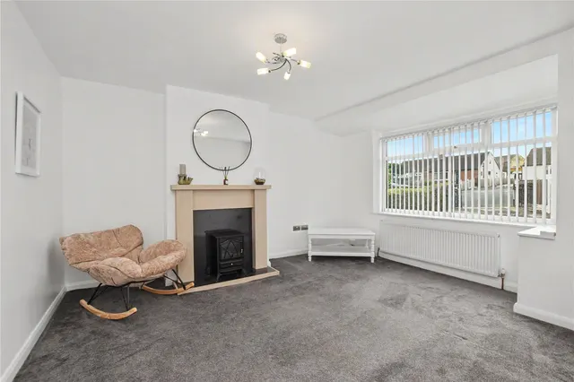 Glenroyd Close, Pudsey, LS28, photo 1