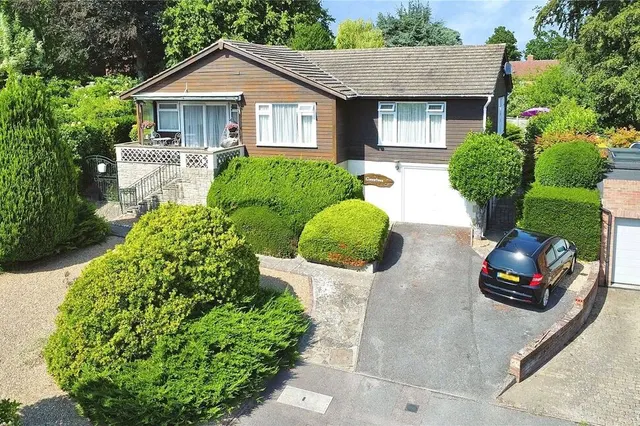 Portman Park, Tonbridge, Kent, TN9, photo 1