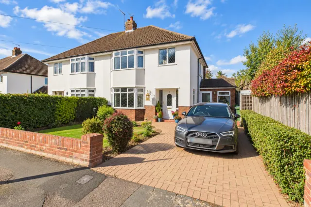 Tile Kiln Crescent, Hemel Hempstead, HP3, photo 1