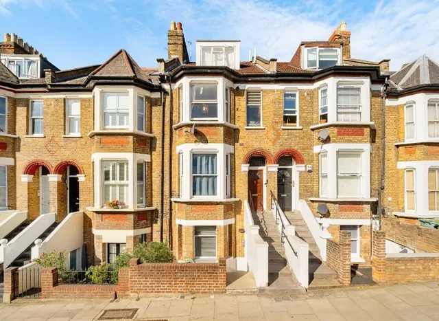 Sumatra Road, West Hampstead, NW6, photo 1