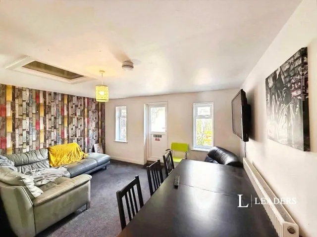 Henville Road, Bournemouth, BH8, photo 3