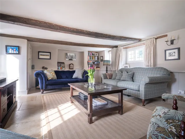 Low Road, Little Cheverell, SN10, photo 3