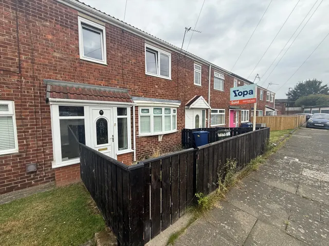 Yetholm Place, Newbiggin Hall, NE5, photo 1