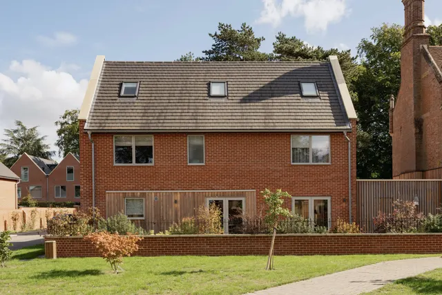 The Lodge Drive, Drayton, NR8, photo 2