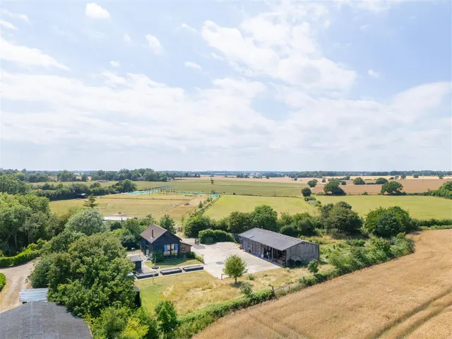 Clarkes Lane, Ilketshall St. Andrew, NR34, photo 3