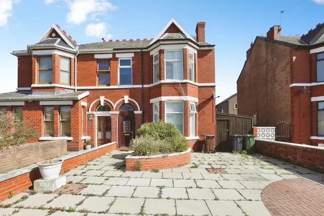 Sussex Road, Southport, PR8, photo 1