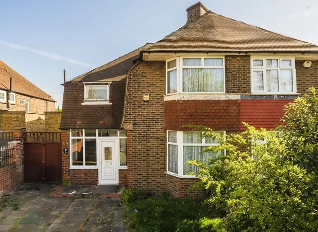 Old Oak Road, Acton, W3, photo 1