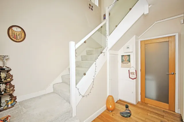 Tanhouse Farm Road, Solihull, B92, photo 2