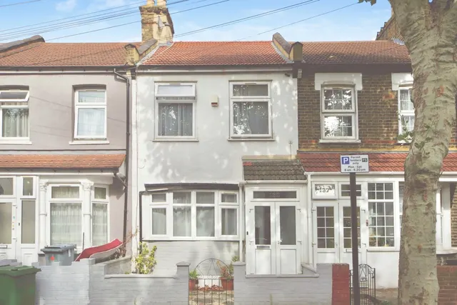 New City Road, Plaistow, London, E13, photo 1