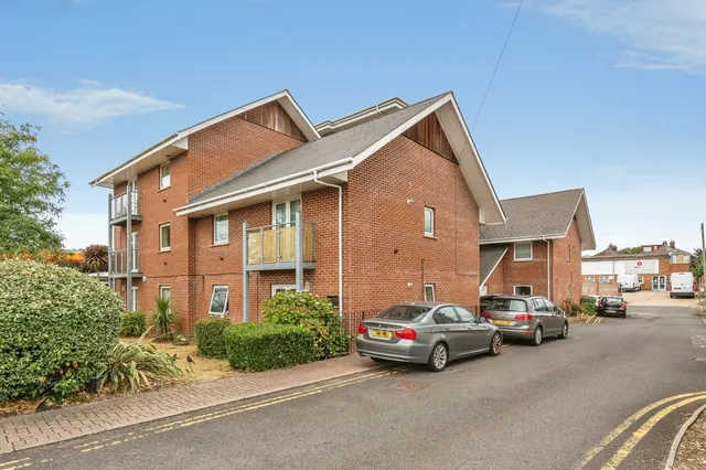 Winchester Road, Southampton, photo 1